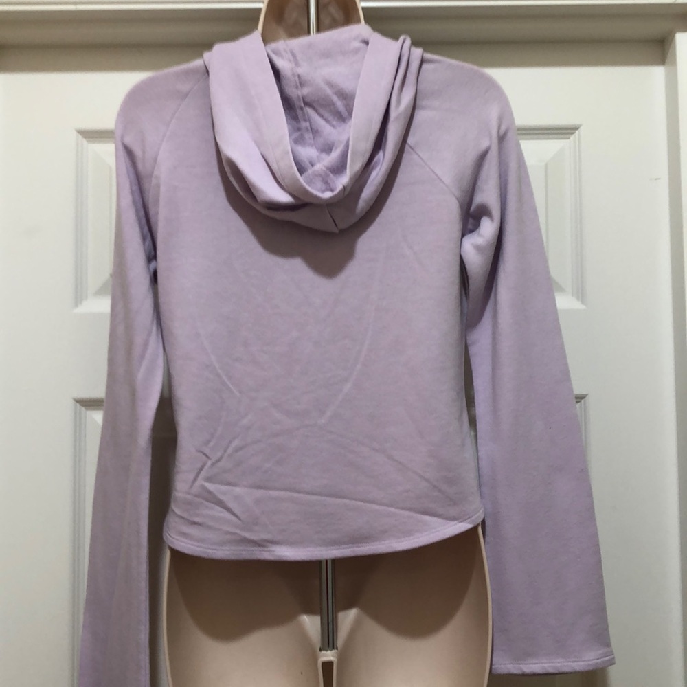 EUC Garage Light Lilac Hoodie Size M - Picture 3 of 4